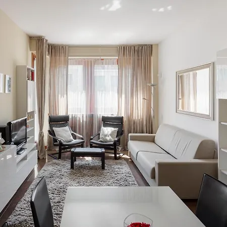Beautiful Apartment Next To Sempione And City Life - Viale Teodorico Milan Exterior photo